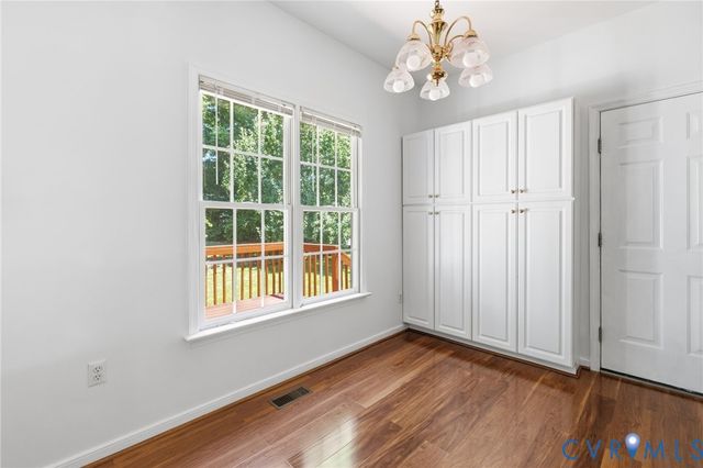 8724 Hillcreek Dr, Chesterfield, VA 23112