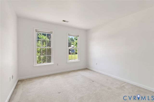 8724 Hillcreek Dr, Chesterfield, VA 23112