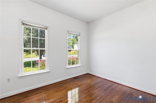 8724 Hillcreek Dr, Chesterfield, VA 23112