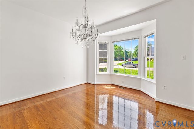 8724 Hillcreek Dr, Chesterfield, VA 23112