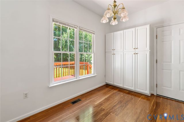 8724 Hillcreek Dr, Chesterfield, VA 23112