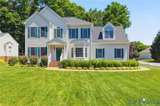 8724 Hillcreek Dr, Chesterfield, VA 23112