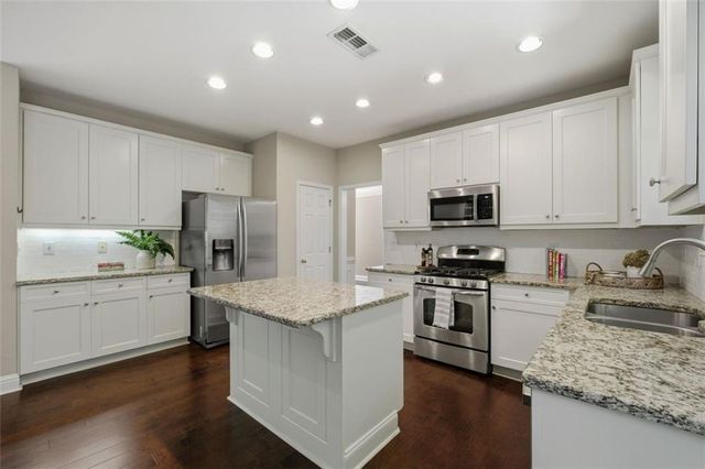 1662 Reserve Way, Decatur, GA 30033