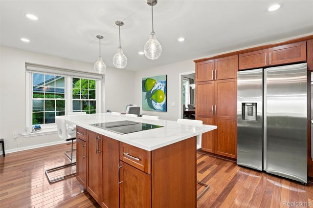 6012 Danbury Court, West Bloomfield Charter Township, MI 48322