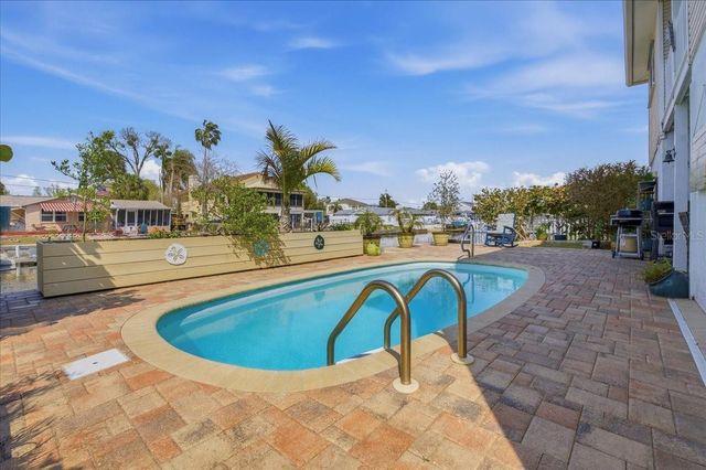 7611 MAKO DRIVE, Hudson, FL 34667