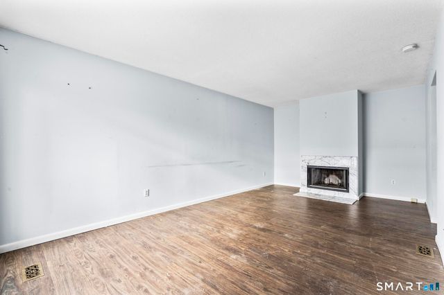 23 Birch Lane H, East Haven, CT 06513