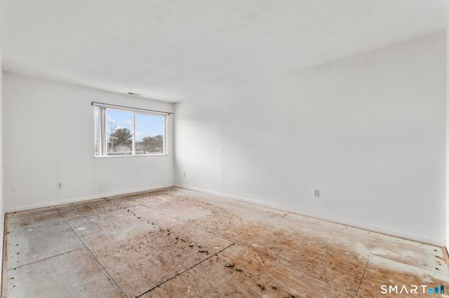 23 Birch Lane H, East Haven, CT 06513