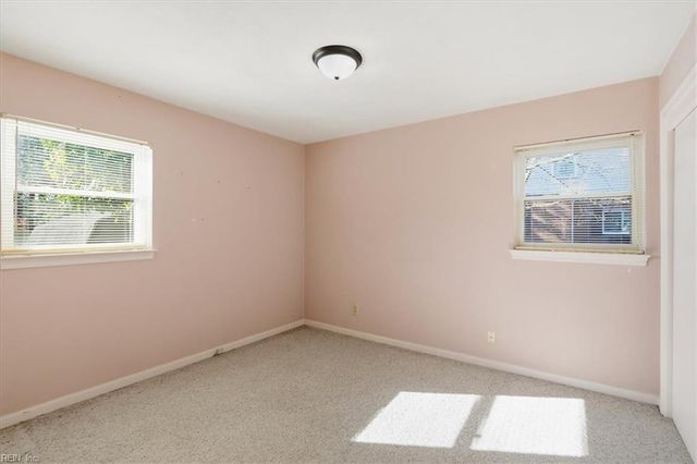 601 Roland DR, Norfolk, VA 23509