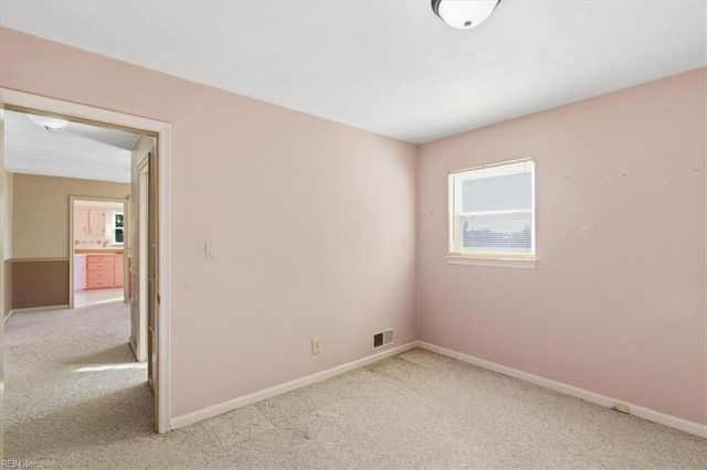 601 Roland DR, Norfolk, VA 23509