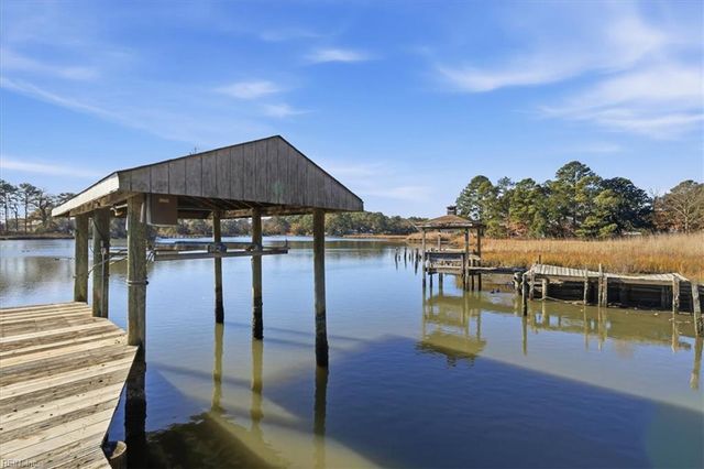 601 Roland DR, Norfolk, VA 23509