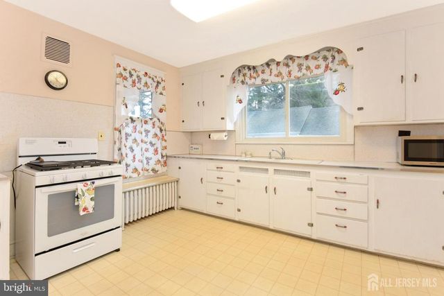 3728 Us Highway 1 Highway, Princeton, NJ 08540