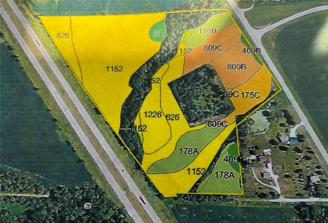 31 Acres N Center Point Road, Center Point, IA 52213