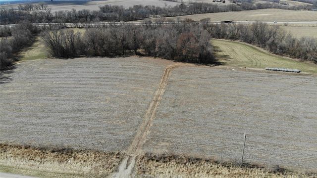 31 Acres N Center Point Road, Center Point, IA 52213