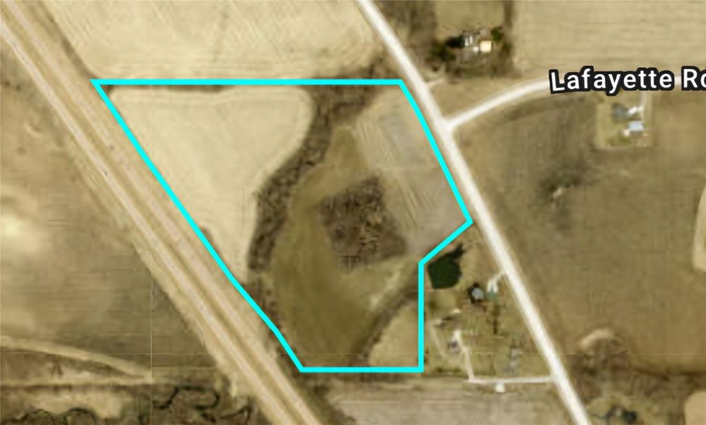 31 Acres N Center Point Road, Center Point, IA 52213