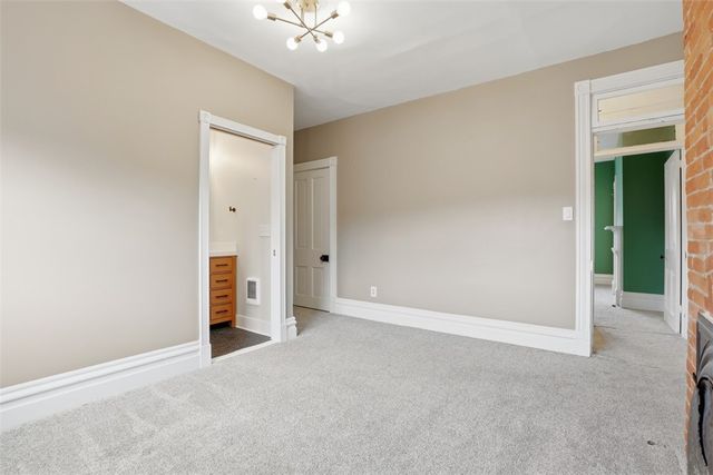 5237 Carnegie St, Lawrenceville, PA 15201