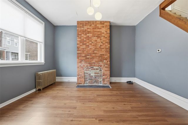 5237 Carnegie St, Lawrenceville, PA 15201