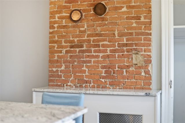 5237 Carnegie St, Lawrenceville, PA 15201