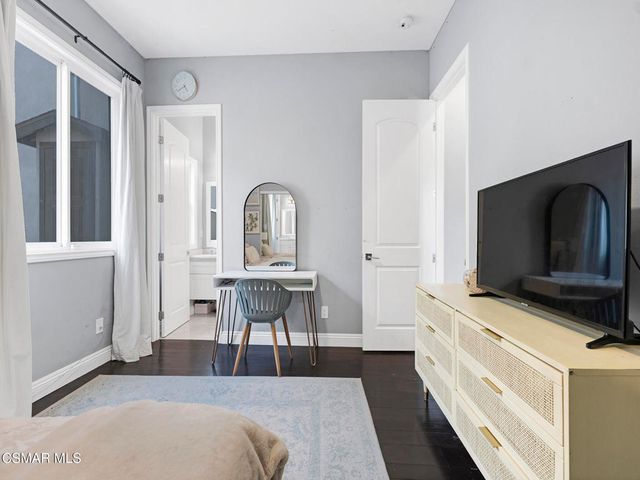 391 Grandview Circle, Camarillo, CA 93010