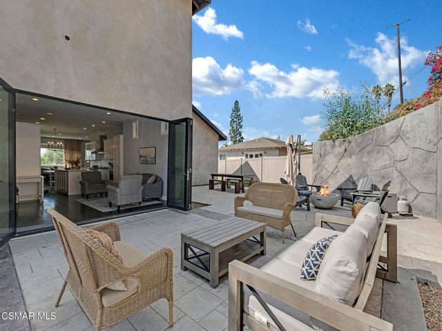 391 Grandview Circle, Camarillo, CA 93010