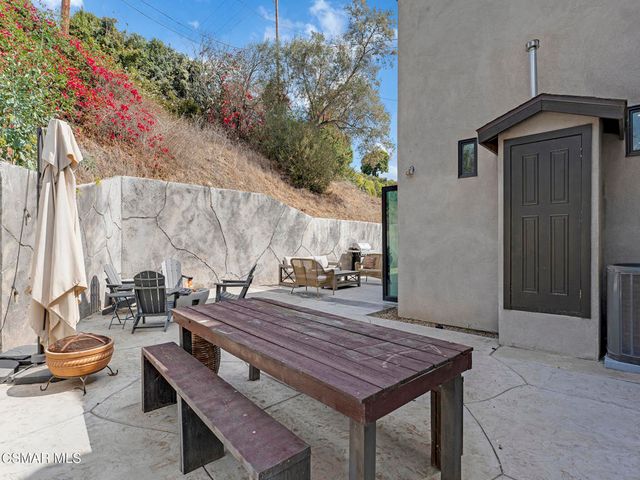 391 Grandview Circle, Camarillo, CA 93010