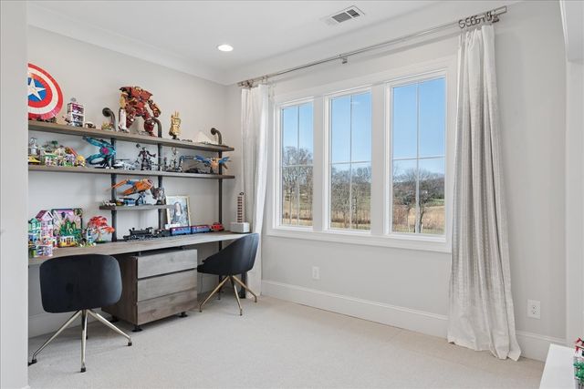 201 Palmer Cir, Lebanon, TN 37090