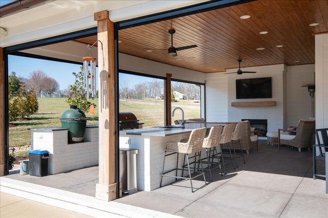 201 Palmer Cir, Lebanon, TN 37090