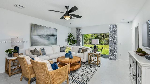 6499 Equinox Lane, North Fort Myers, FL 33917