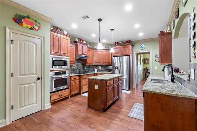 197 Berrywood Court, Mcdonough, GA 30253