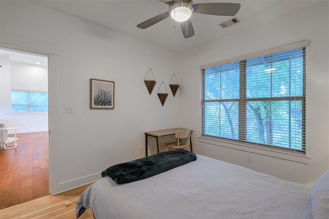 1312 Woodland Ave B, Austin, TX 78704