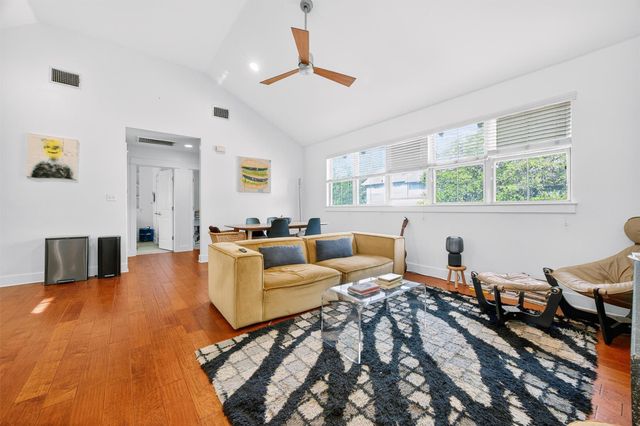 1312 Woodland Ave B, Austin, TX 78704