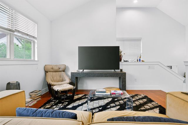 1312 Woodland Ave B, Austin, TX 78704