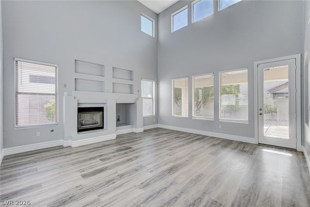 43 Arcadian Shores Street, Las Vegas, NV 89148