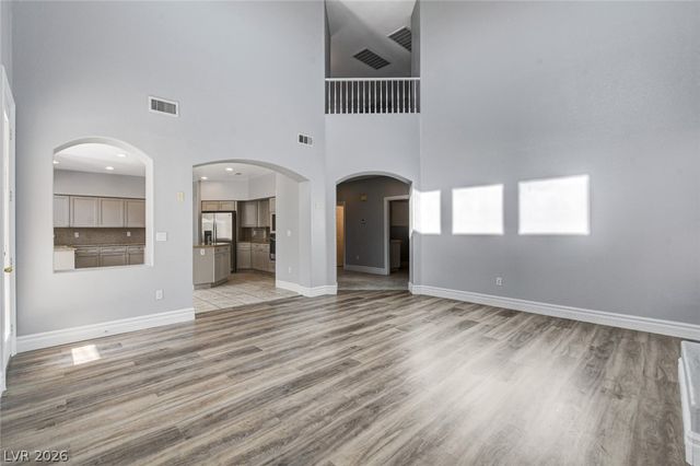 43 Arcadian Shores Street, Las Vegas, NV 89148