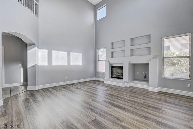 43 Arcadian Shores Street, Las Vegas, NV 89148