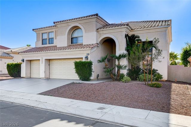 43 Arcadian Shores Street, Las Vegas, NV 89148