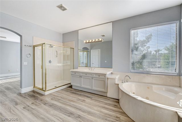 43 Arcadian Shores Street, Las Vegas, NV 89148