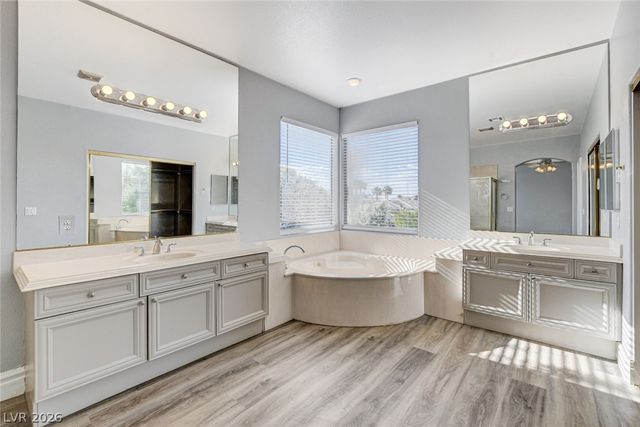 43 Arcadian Shores Street, Las Vegas, NV 89148