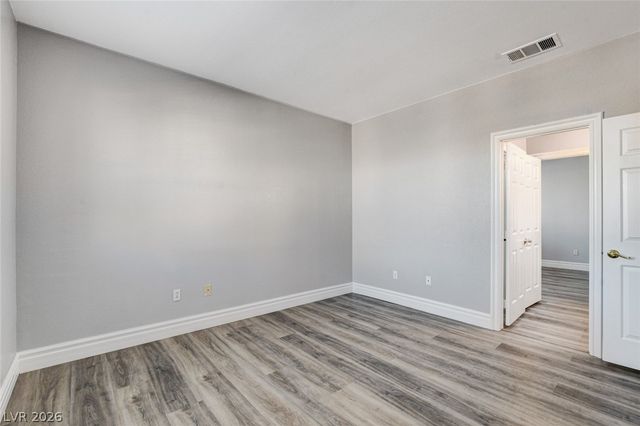 43 Arcadian Shores Street, Las Vegas, NV 89148