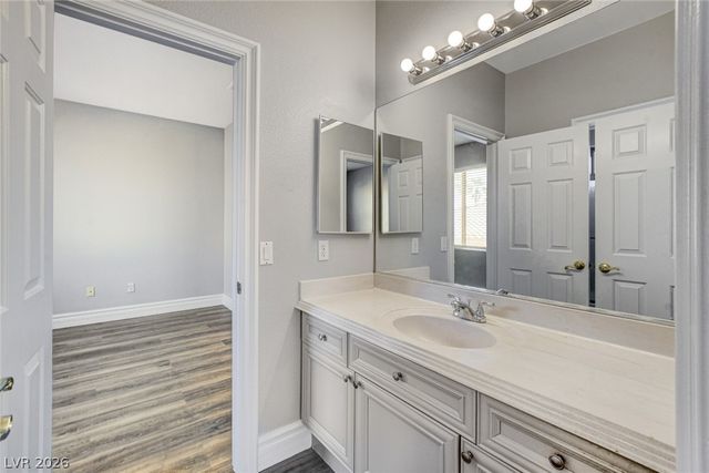 43 Arcadian Shores Street, Las Vegas, NV 89148