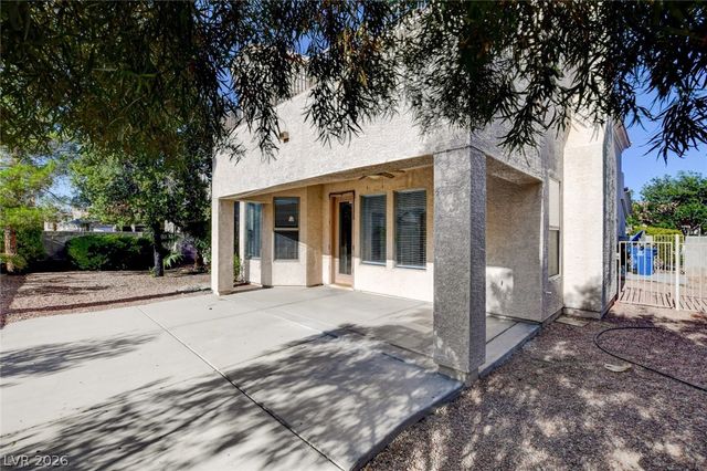 43 Arcadian Shores Street, Las Vegas, NV 89148