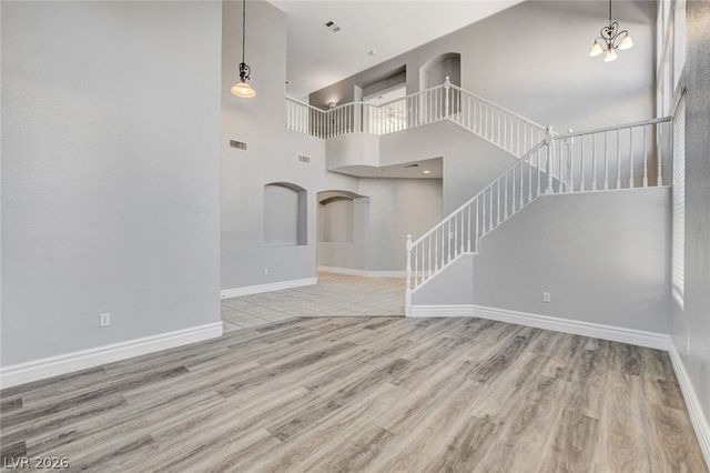 43 Arcadian Shores Street, Las Vegas, NV 89148