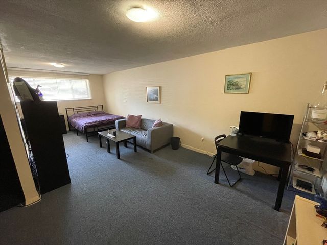 73 Charlesbank Road 101, Newton, MA 02458