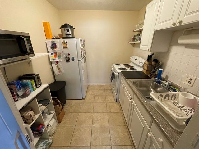 73 Charlesbank Road 101, Newton, MA 02458