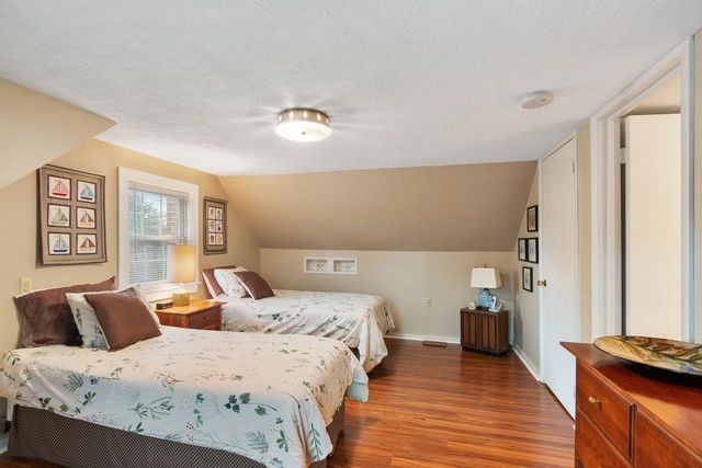 85 Post Road, North Hampton, NH 03862