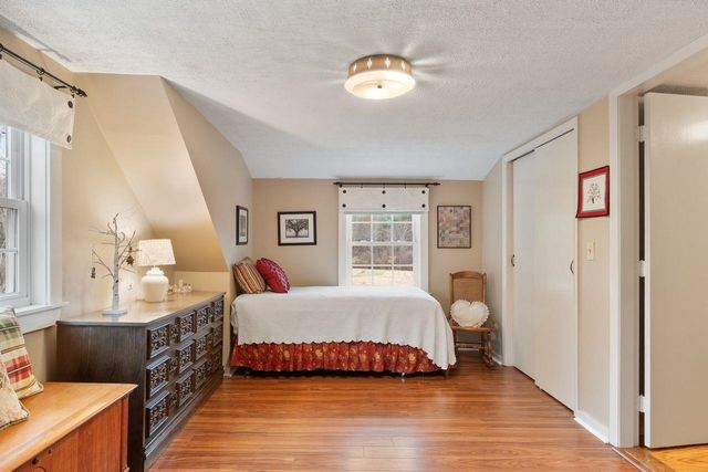 85 Post Road, North Hampton, NH 03862