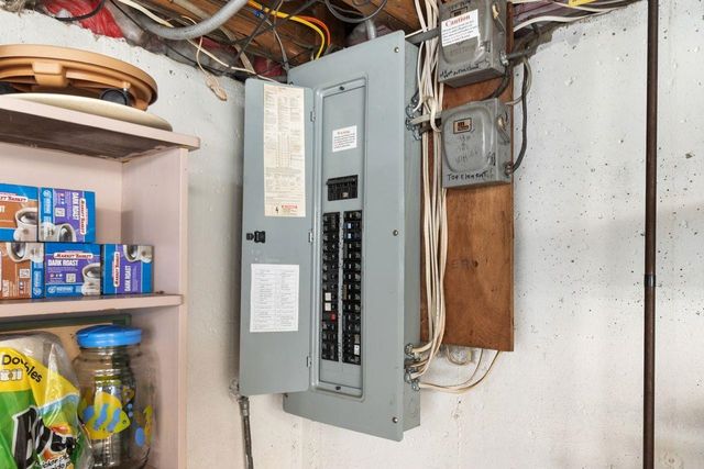 85 Post Road, North Hampton, NH 03862