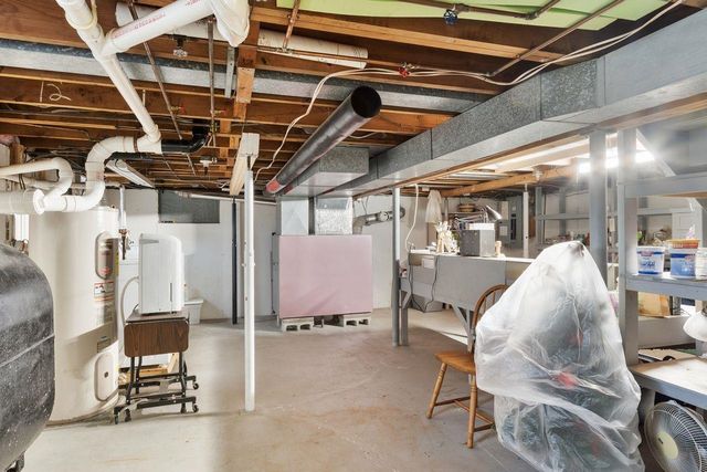 85 Post Road, North Hampton, NH 03862