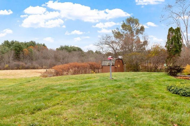 85 Post Road, North Hampton, NH 03862