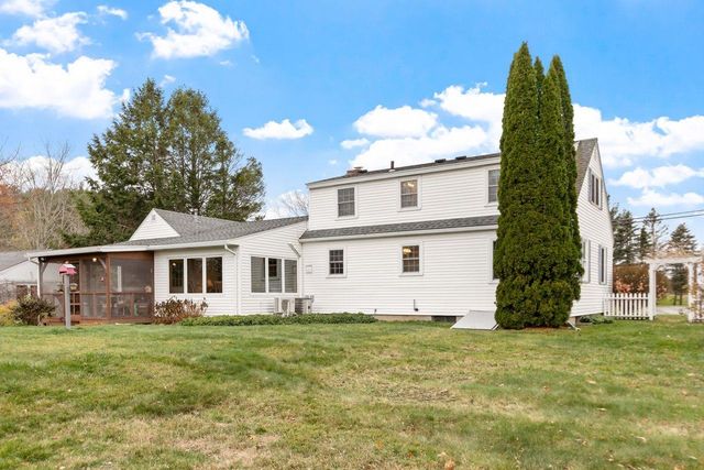 85 Post Road, North Hampton, NH 03862