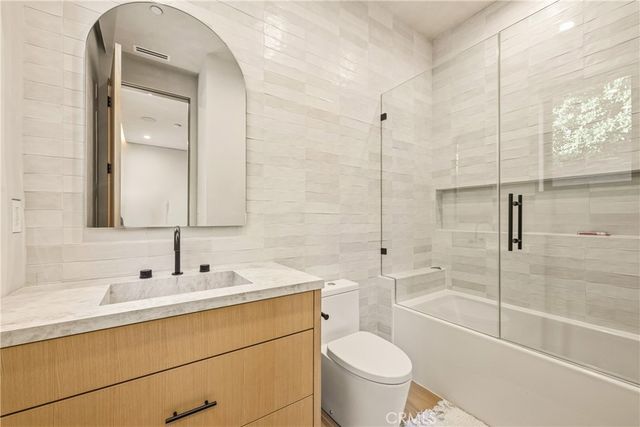 22924 Erwin Street, Woodland Hills, CA 91367